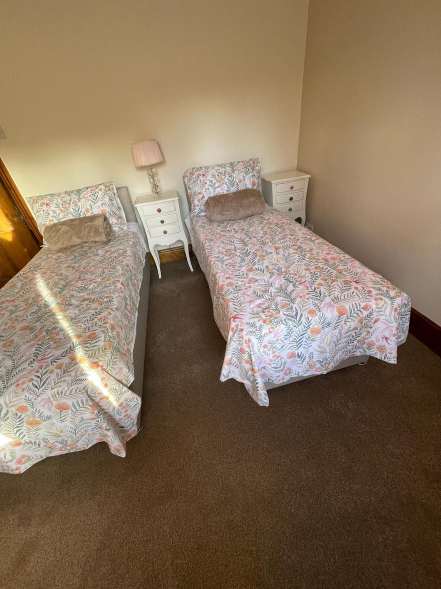 Pear Tree House 2 Bed Apartment Hartford  Buitenkant foto