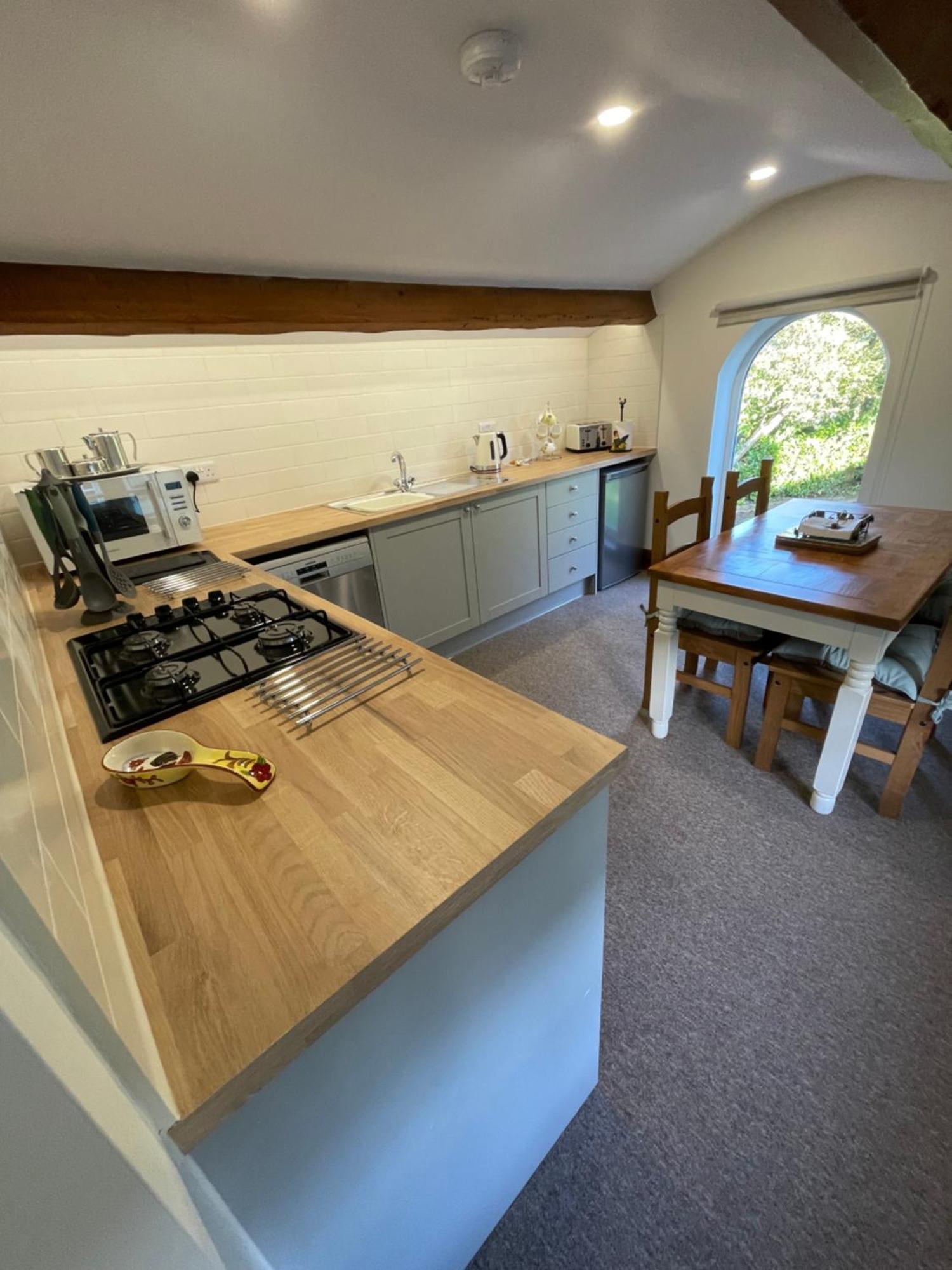 Pear Tree House 2 Bed Apartment Hartford  Buitenkant foto
