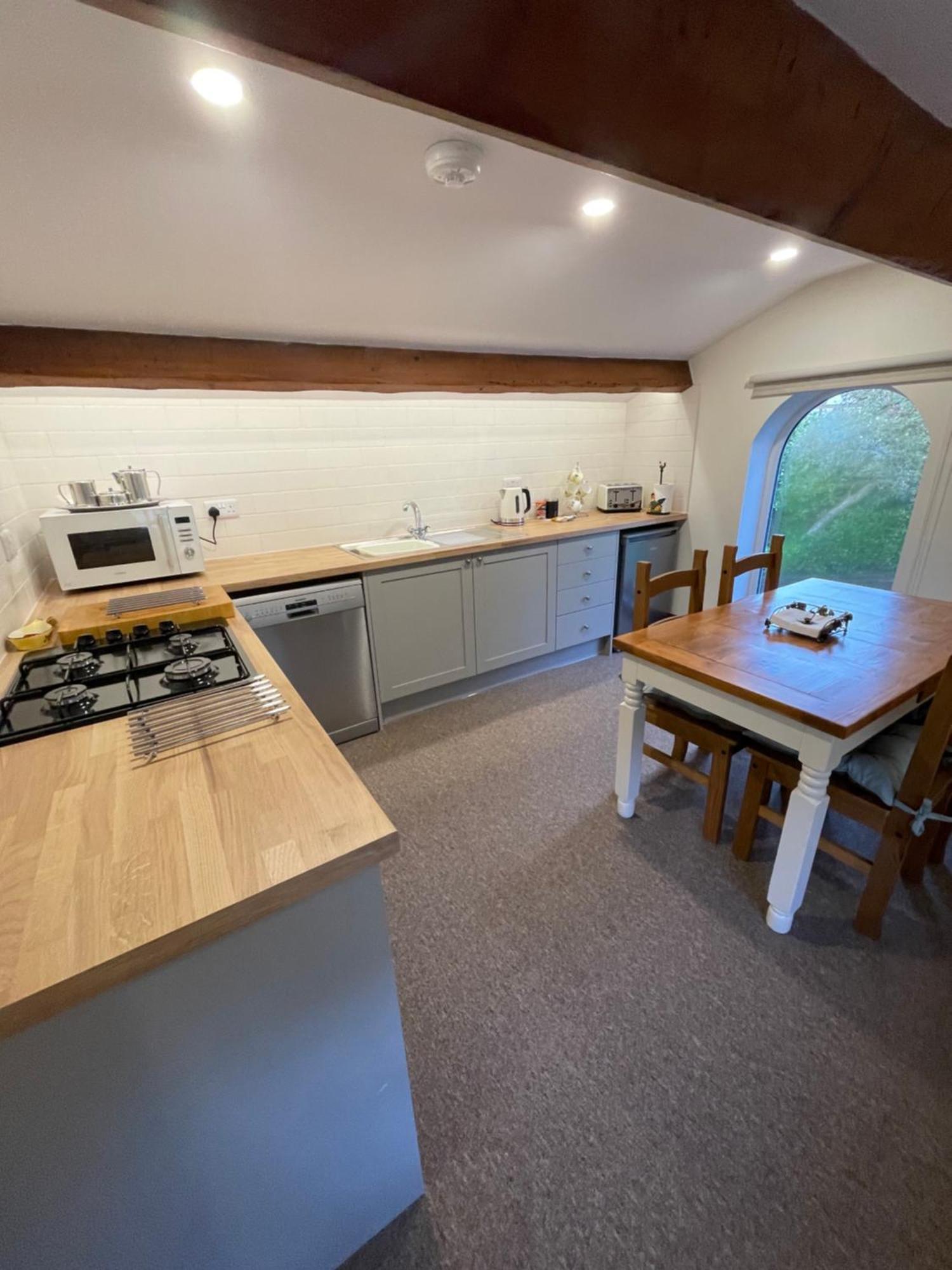 Pear Tree House 2 Bed Apartment Hartford  Buitenkant foto